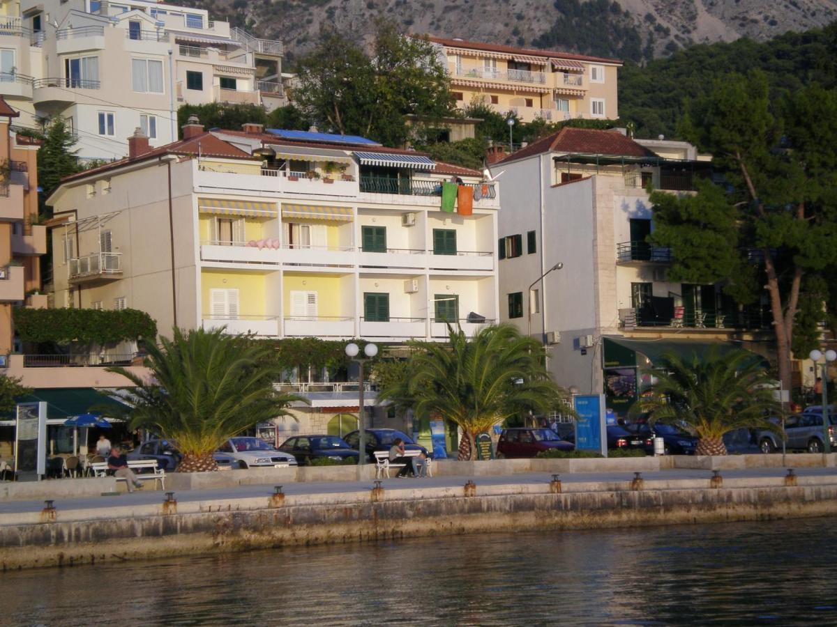Vila Nives Podgora Exterior photo